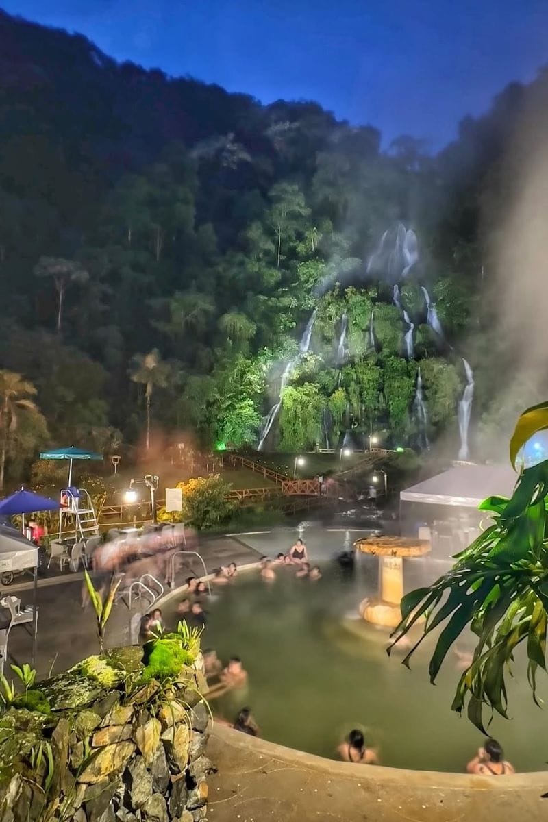 Termales Santa Rosa de Cabal | Balneario Termal con Cascada